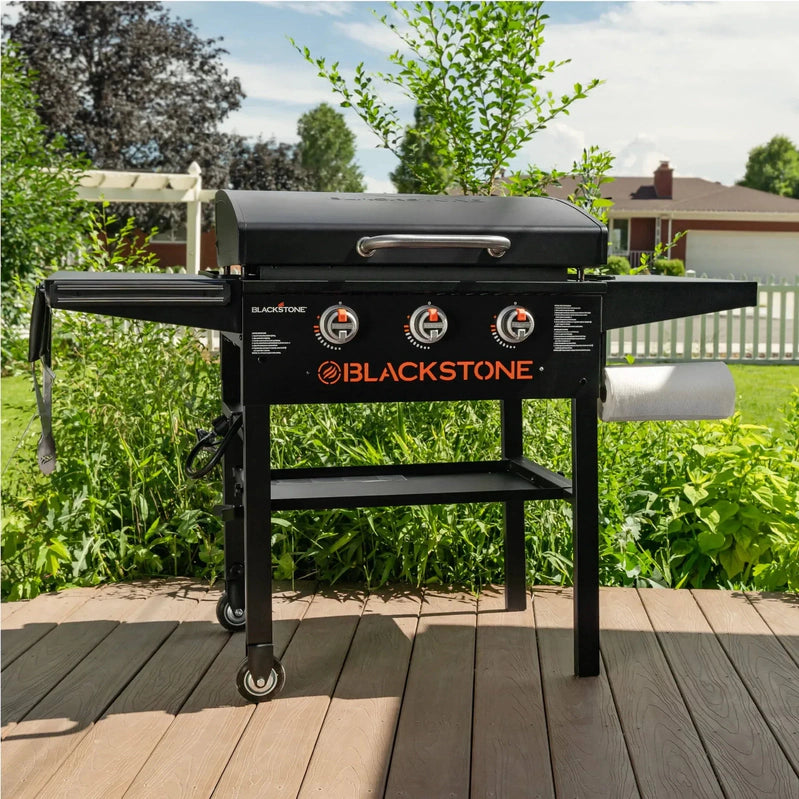 Blackstone 3-Burner 28 In. XL Griddle With Hood In Black