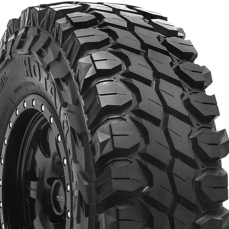 Gladiator x Comp M/T Mud Terrain LT265/70R17 121/118Q E Light Truck Tire